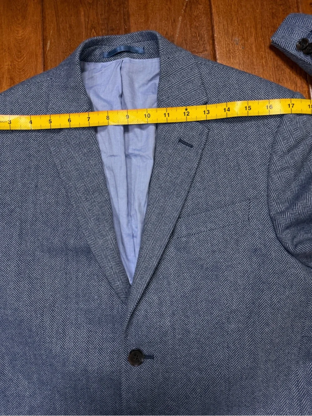 H&M Blue Herringbone Blazer with Brown Elbow Patches Extra fine Wool sz. 38R